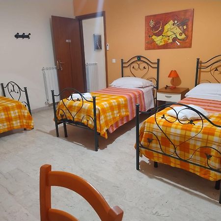 L'Attico Affittacamere B&B Καταντζάρο Εξωτερικό φωτογραφία