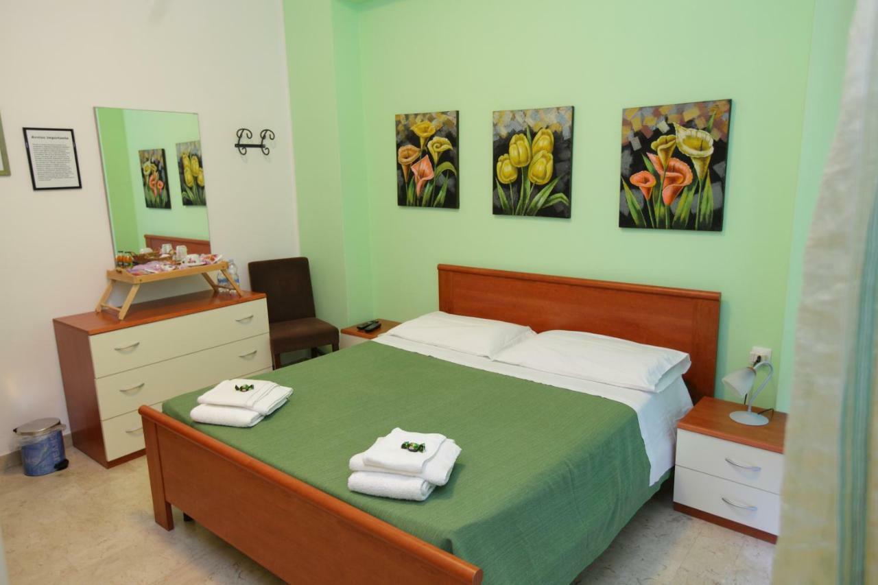 L'Attico Affittacamere B&B Καταντζάρο Εξωτερικό φωτογραφία